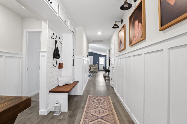 2412 Alberto Dr, Murfreesboro, TN 37127