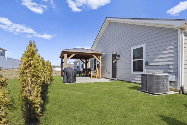 2412 Alberto Dr, Murfreesboro, TN 37127