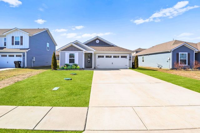 2412 Alberto Dr, Murfreesboro, TN 37127