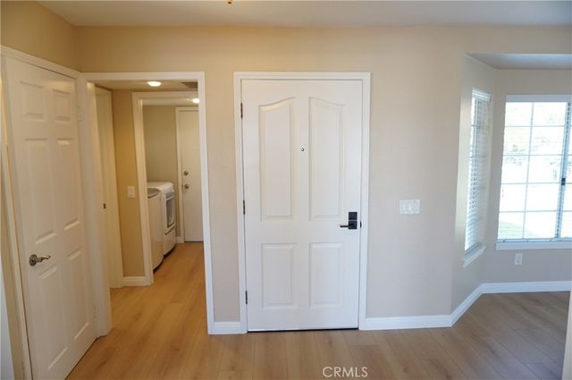 19584 Shadow Glen Circle, Porter Ranch, CA 91326