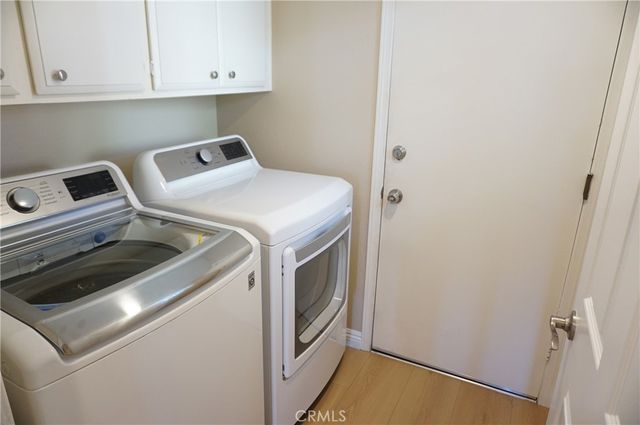 19584 Shadow Glen Circle, Porter Ranch, CA 91326