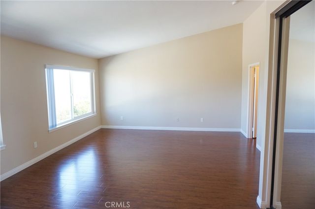19584 Shadow Glen Circle, Porter Ranch, CA 91326