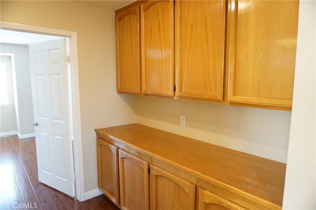 19584 Shadow Glen Circle, Porter Ranch, CA 91326