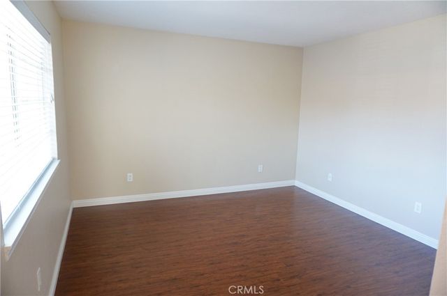 19584 Shadow Glen Circle, Porter Ranch, CA 91326