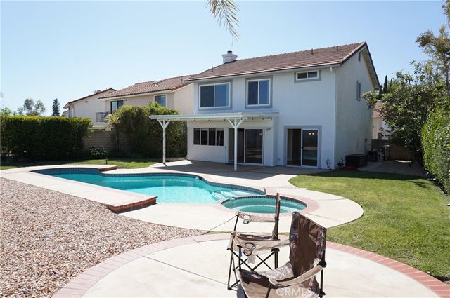 19584 Shadow Glen Circle, Porter Ranch, CA 91326