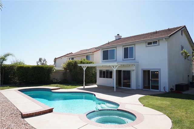 19584 Shadow Glen Circle, Porter Ranch, CA 91326