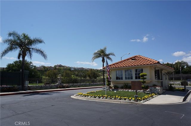 19584 Shadow Glen Circle, Porter Ranch, CA 91326