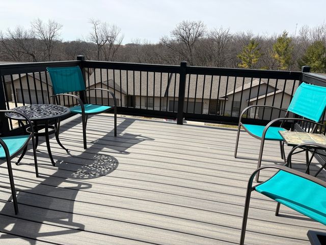 432 Mill Ridge Road 432, Clinton, IA 52732