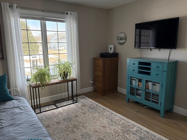 432 Mill Ridge Road 432, Clinton, IA 52732