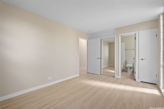 98 1030 Moanalua Road 5-201, Aiea, HI 96701