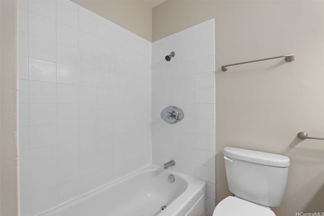 98 1030 Moanalua Road 5-201, Aiea, HI 96701