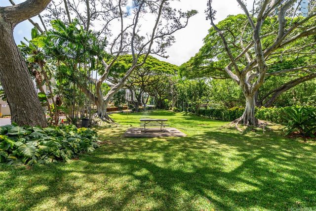 98 1030 Moanalua Road 5-201, Aiea, HI 96701