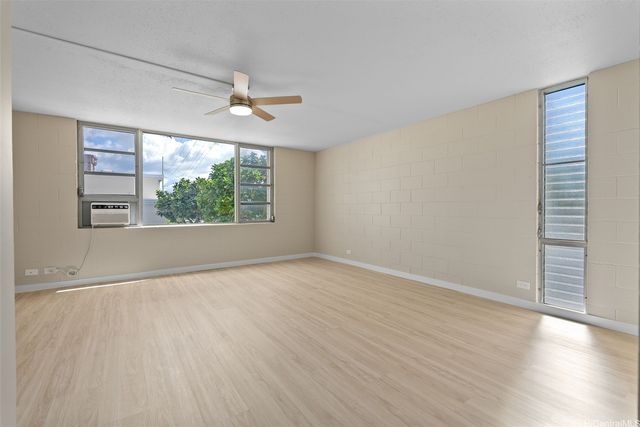 98 1030 Moanalua Road 5-201, Aiea, HI 96701