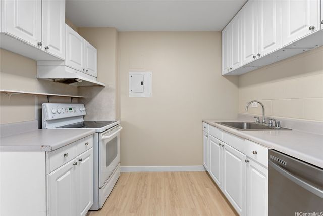 98 1030 Moanalua Road 5-201, Aiea, HI 96701