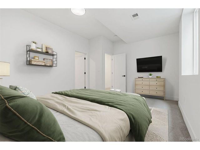 3207 S Sherman St, Englewood, CO 80113