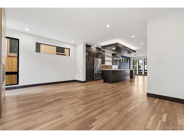 3207 S Sherman St, Englewood, CO 80113