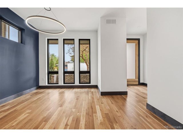 3207 S Sherman St, Englewood, CO 80113