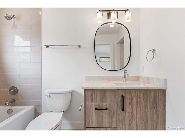 3207 S Sherman St, Englewood, CO 80113