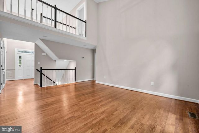 3272 HISTORY DR, Oakton, VA 22124