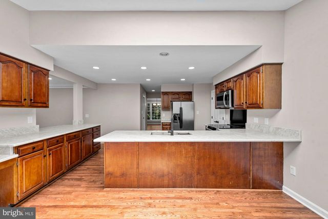3272 HISTORY DR, Oakton, VA 22124