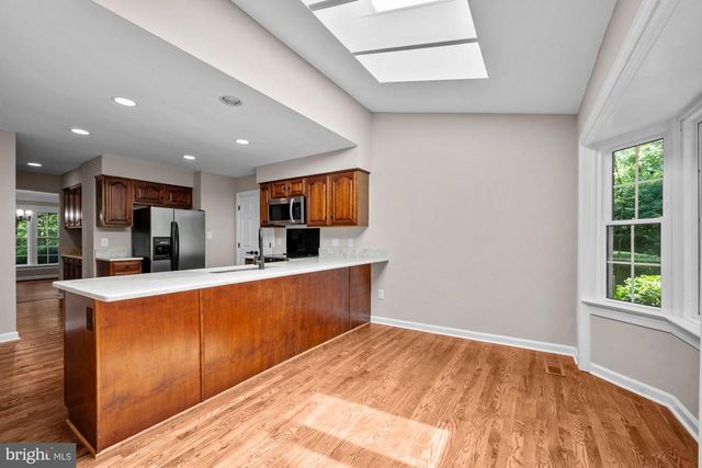 3272 HISTORY DR, Oakton, VA 22124