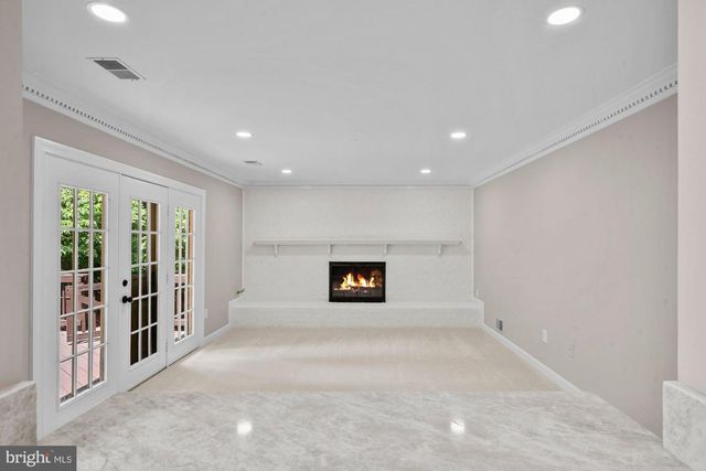 3272 HISTORY DR, Oakton, VA 22124
