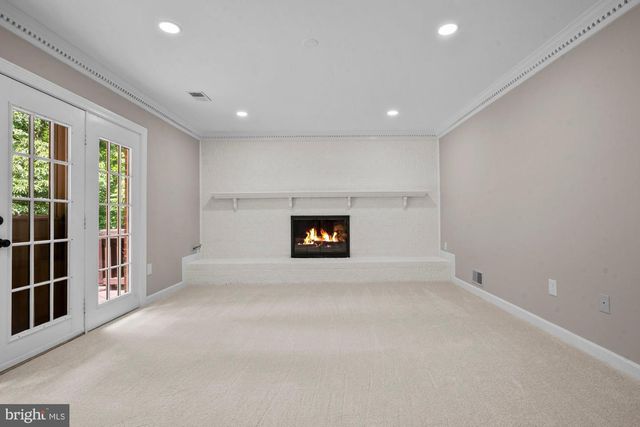 3272 HISTORY DR, Oakton, VA 22124