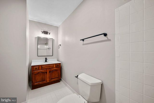 3272 HISTORY DR, Oakton, VA 22124