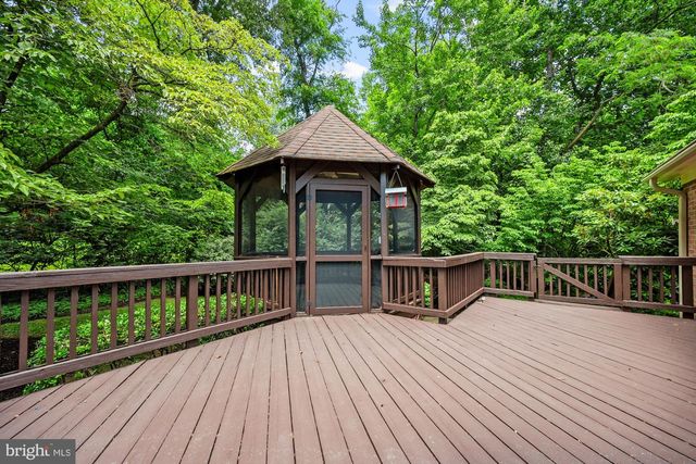 3272 HISTORY DR, Oakton, VA 22124