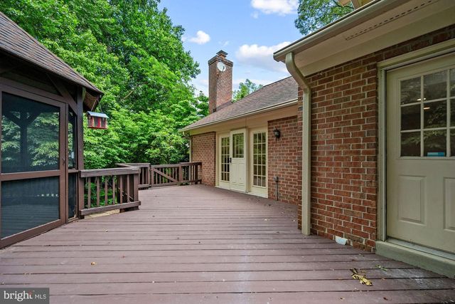 3272 HISTORY DR, Oakton, VA 22124