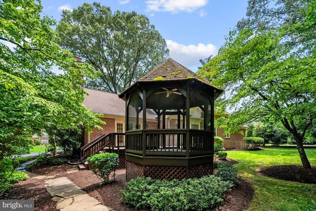 3272 HISTORY DR, Oakton, VA 22124