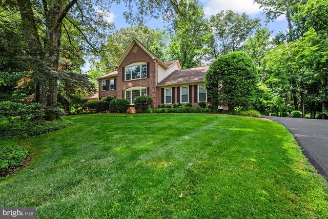 3272 HISTORY DR, Oakton, VA 22124