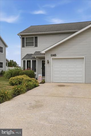 1145 PROGRESS RD, Chambersburg, PA 17201