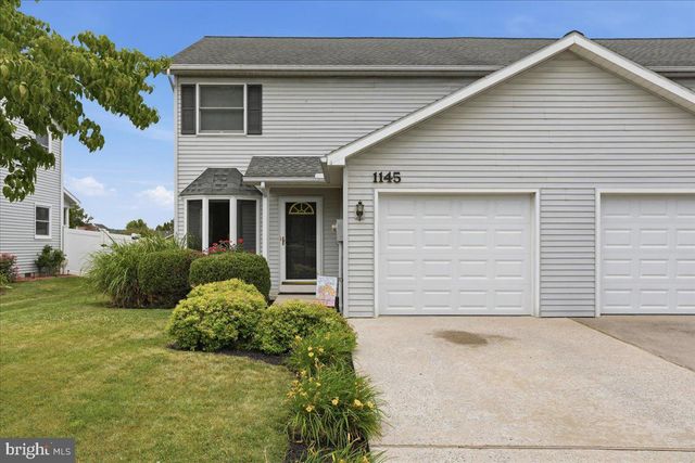 1145 PROGRESS RD, Chambersburg, PA 17201