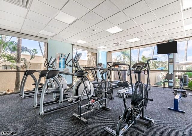 6220 Augusta DR 309, Fort Myers, FL 33907