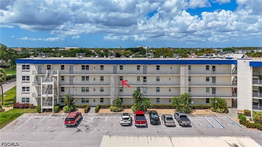 6220 Augusta DR 309, Fort Myers, FL 33907