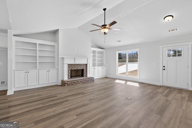 154 Airport Road 13, Canon, GA 30520