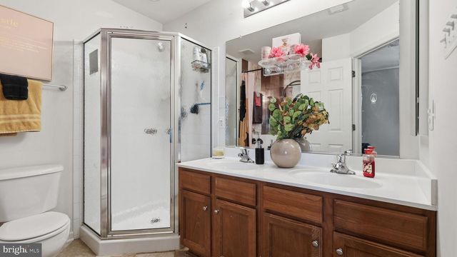 18249 ROY CROFT DR, Hagerstown, MD 21740