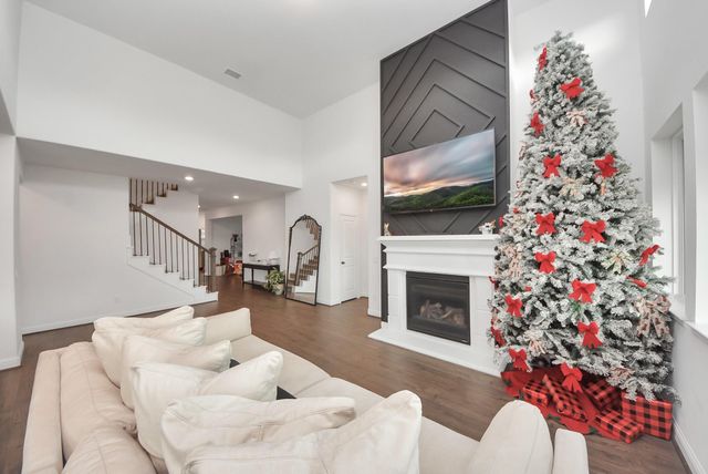 647 Malibu Pines Drive, Katy, TX 77493