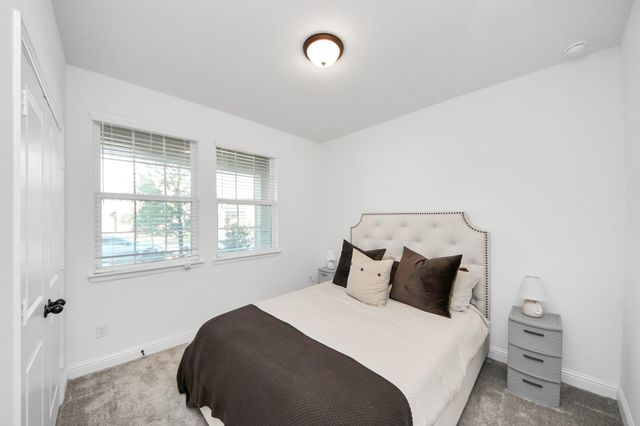 647 Malibu Pines Drive, Katy, TX 77493