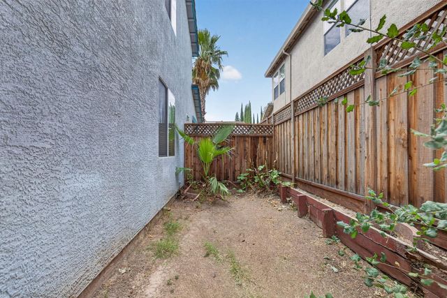 4424 Winje Dr, Antelope, CA 95843