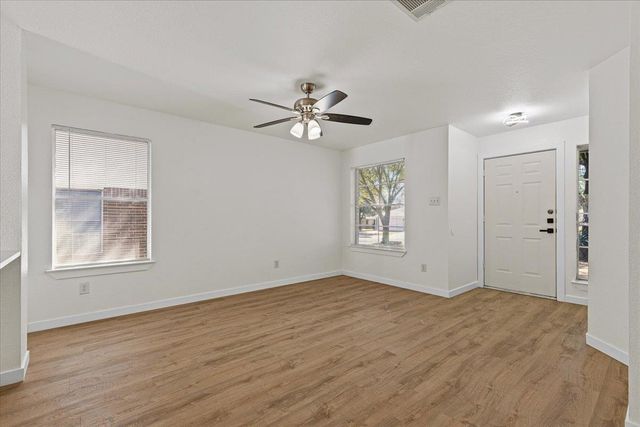 1007 Port Daniel DR, Leander, TX 78641