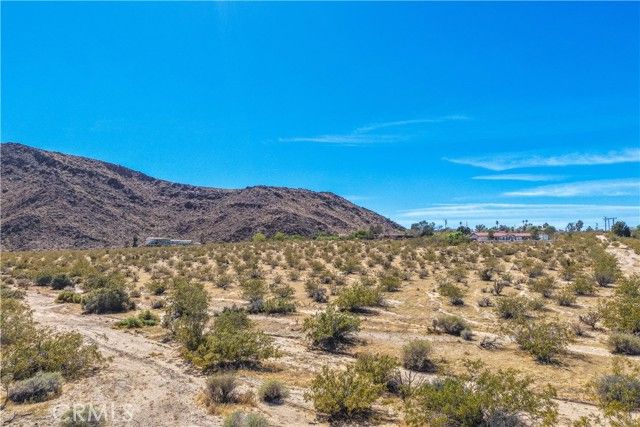 7054 Canyon Road, Twentynine Palms, CA 92277
