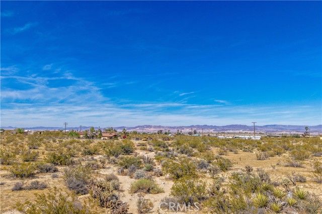 7054 Canyon Road, Twentynine Palms, CA 92277