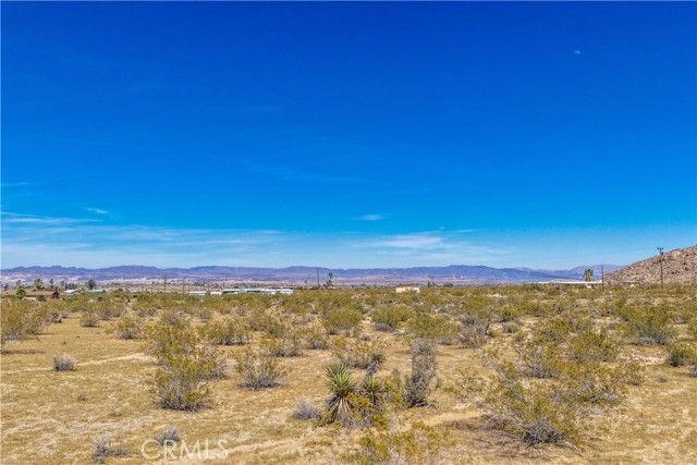 7054 Canyon Road, Twentynine Palms, CA 92277