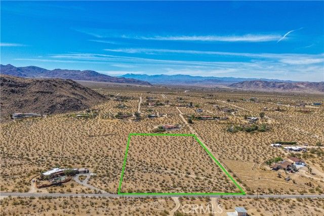 7054 Canyon Road, Twentynine Palms, CA 92277