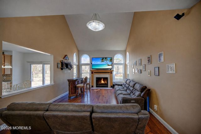 435 Vath Street, Jackson, NJ 08527