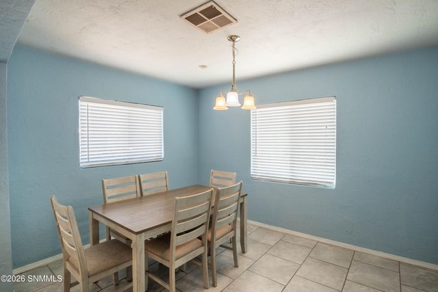 1825 Cruse Avenue, Las Cruces, NM 88005