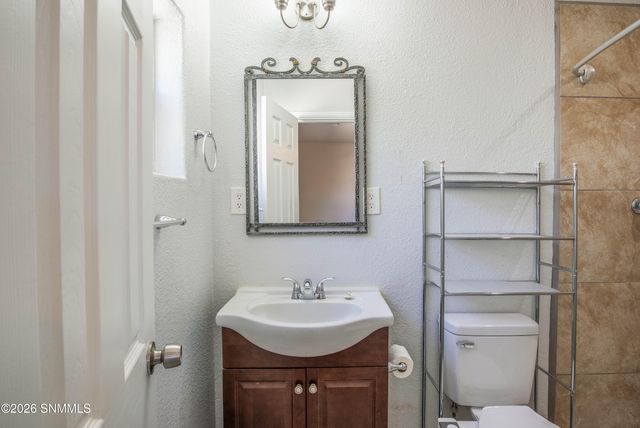 1825 Cruse Avenue, Las Cruces, NM 88005