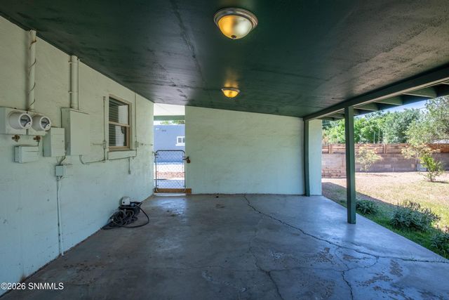 1825 Cruse Avenue, Las Cruces, NM 88005